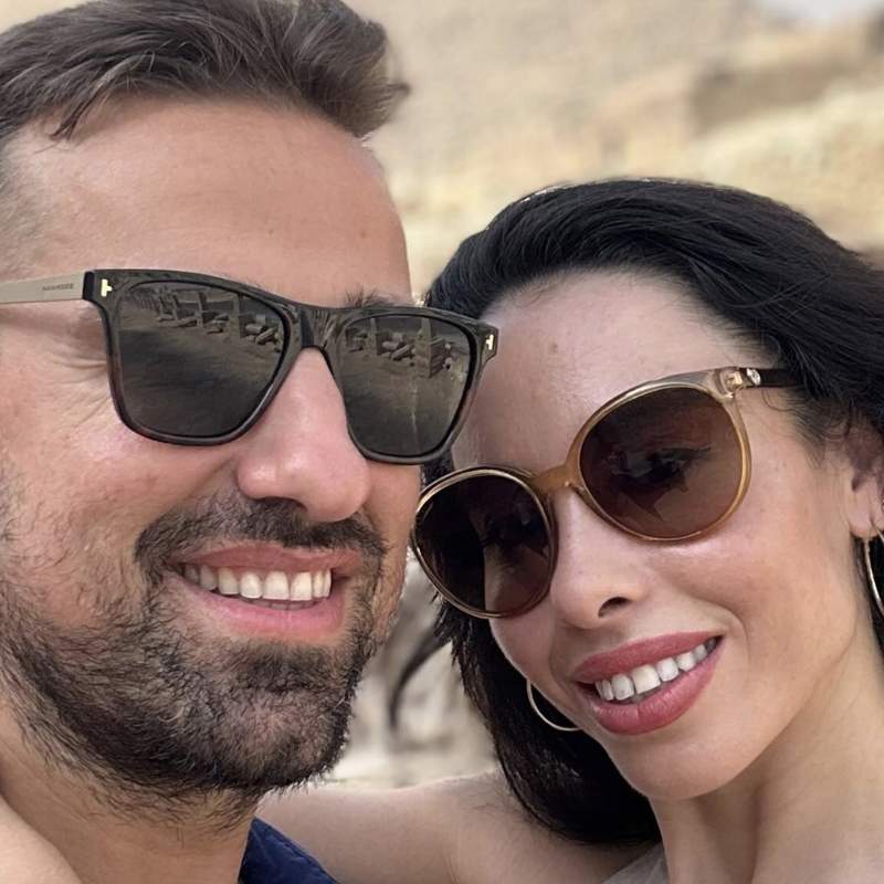 Rafa Mora se olvida del cierre de 'Sálvame' con un viajazo de lujo a Egipto con su novia Macarena