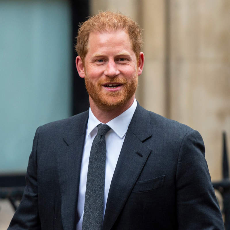 El príncipe Harry vuelve a Londres para declarar en su juicio contra la prensa inglesa