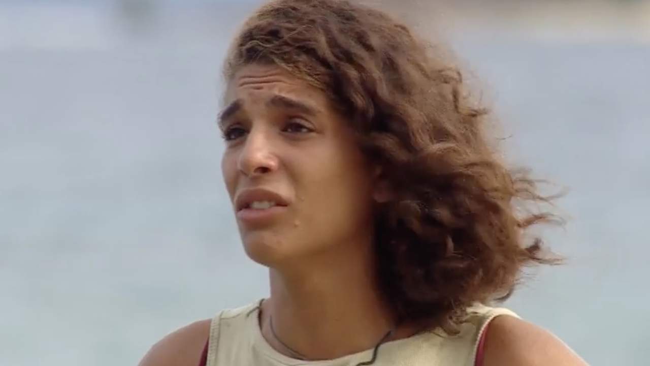 Alma Bollo rompe a llorar en 'Supervivientes 2023' al revelar la dura reacción de Raquel Bollo a su embarazo con 19 años