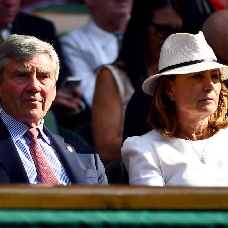 La empresa de los padres de Kate Middleton sigue cuesta abajo y sin freno