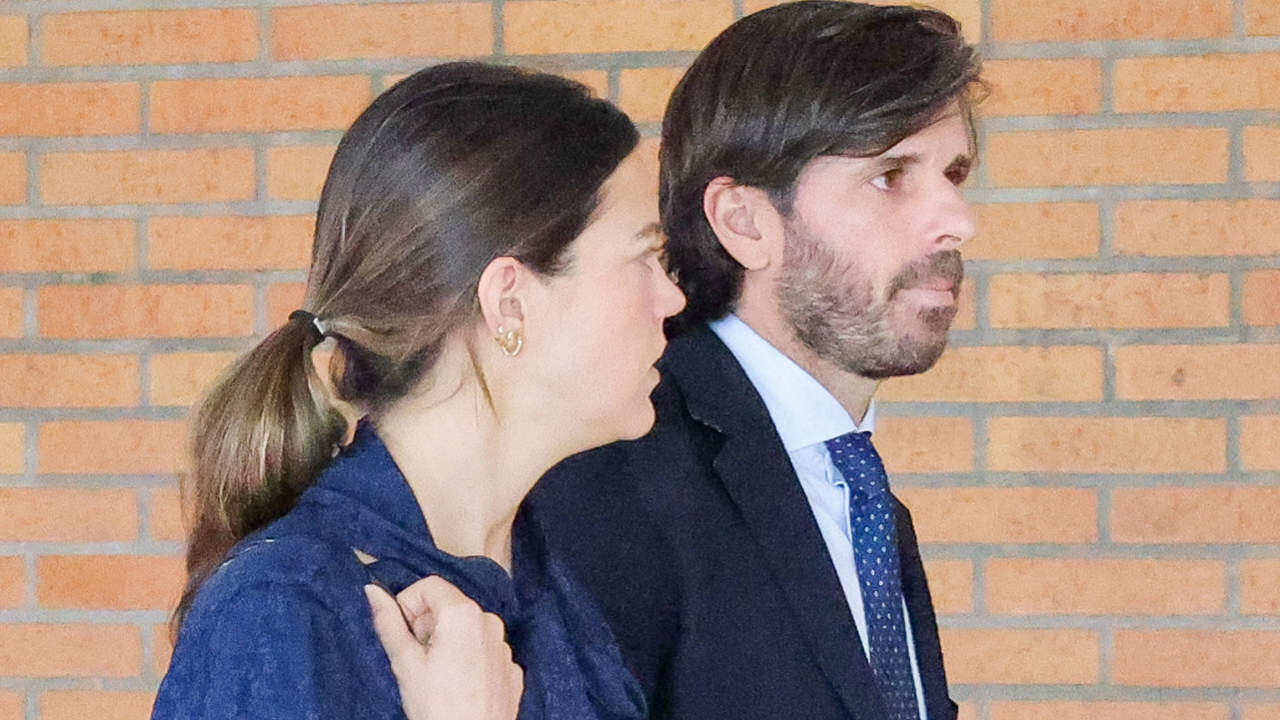 El gesto de Álvaro Falco con su prima Tamara Falcó tras su ausencia en el adiós a Marta Chávarri
