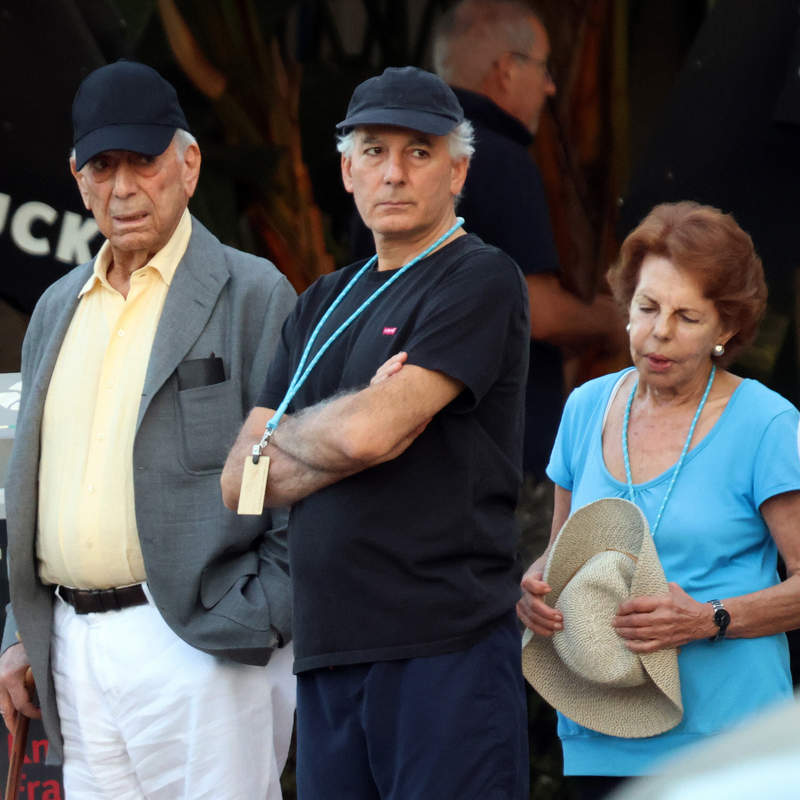 Mario Vargas Llosa, Patricia y Álvaro