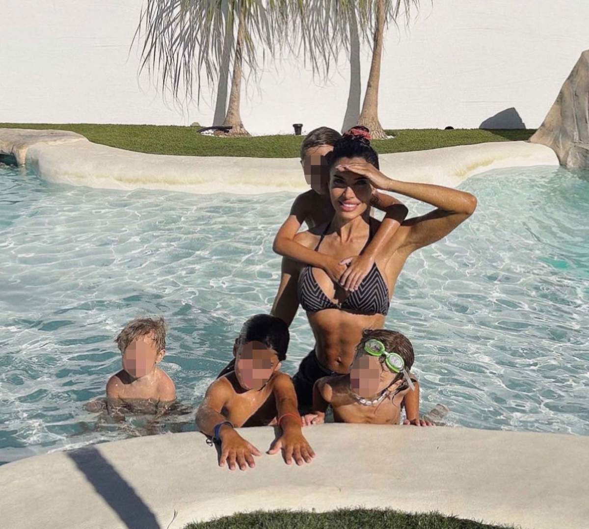 Pilar Rubio con todos sus hijos