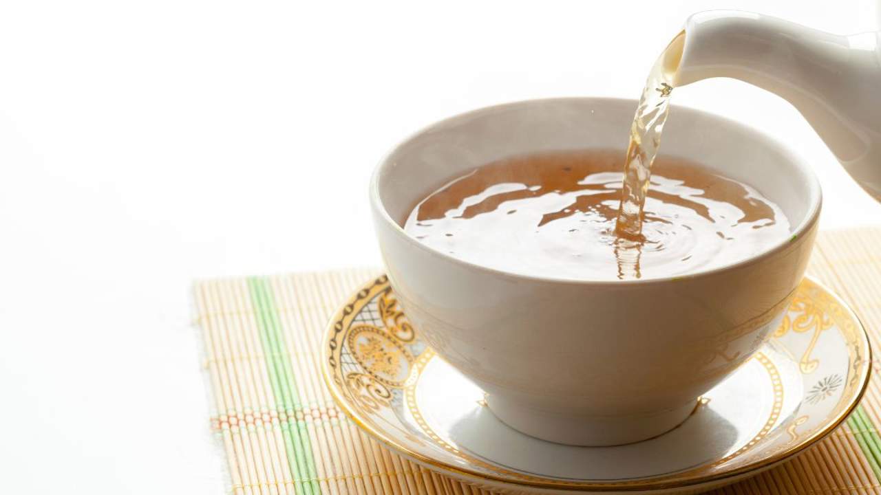 Estos son los 5 tipos de té que regulan el metabolismo y ayudan a adelgazar sin esfuerzo (los tienes en casa seguro)