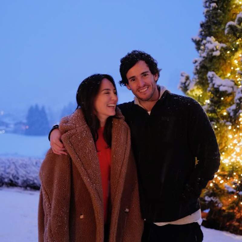Tamara Falcó comparte las imágenes más románticas y mágicas de su destino exclusivo en la nieve con Íñigo Onieva